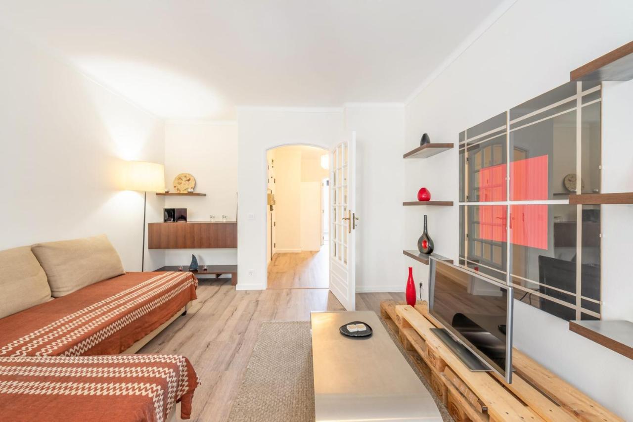 Appartement Guestready - Minimalist Downtown Apt With Terrace à Carcavelos  Extérieur photo